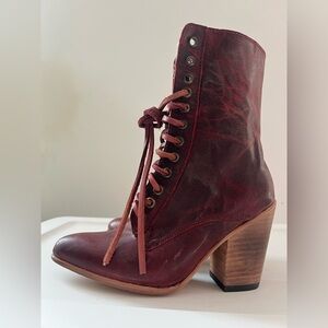 Freebird By Steven Rebel Size 7 Wine Lace Up Boots with Victorian Charm